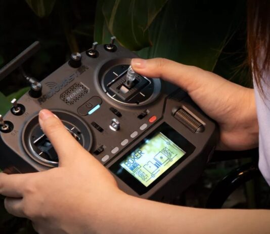 RadioMaster Boxer против конкурентов. Детальный анализ передатчиков для профессионалов в 2024 году