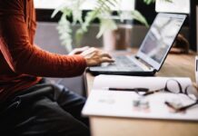 Особенности и предложения онлайн казино Slotor777