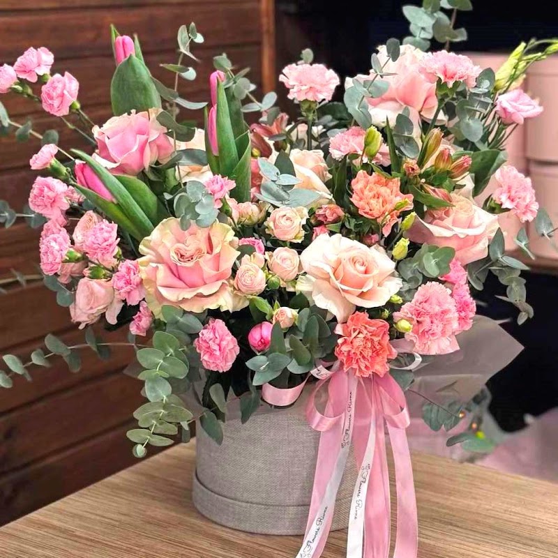 Flowers Rivne • Квіти та доставка квітів